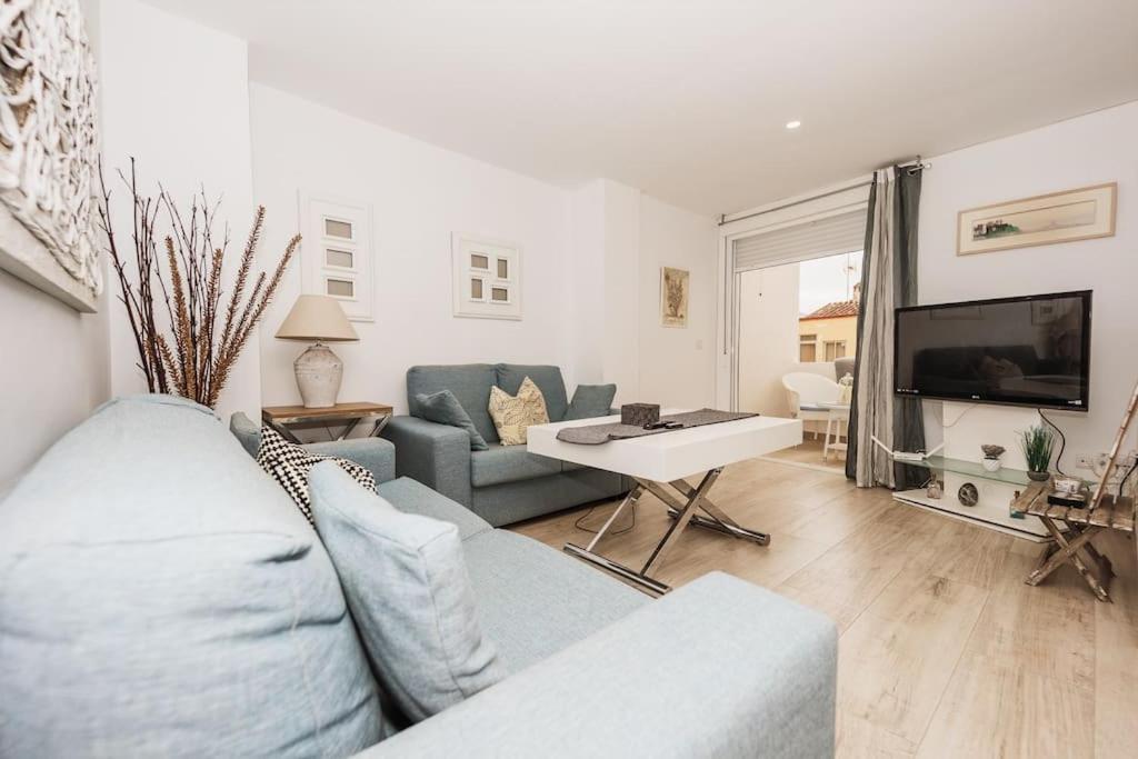 Modern First Line Apartment Almunecar Bagian luar foto