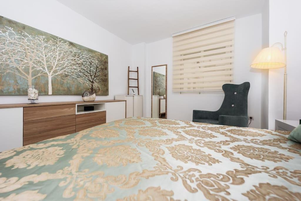 Modern First Line Apartment Almunecar Bagian luar foto